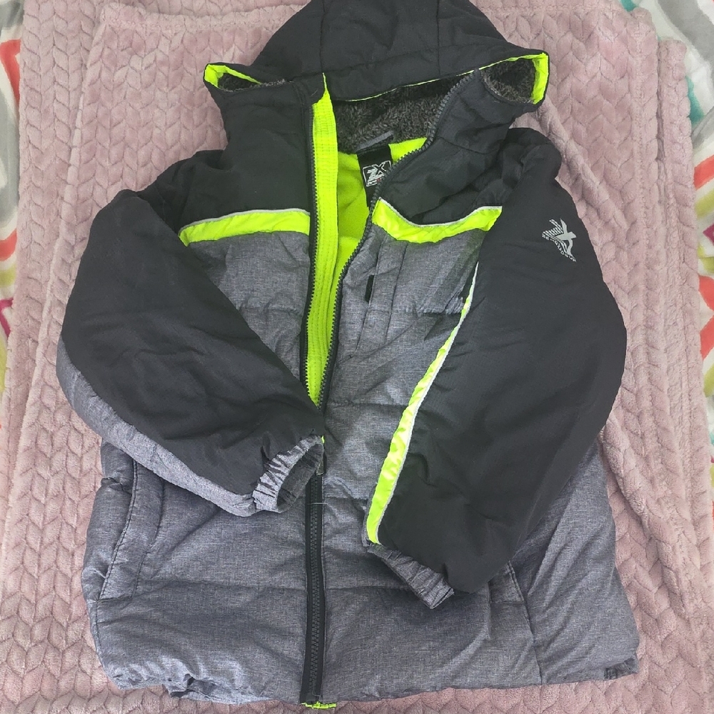 ZeroXposur Kids Puffer Jacket - Black and Neon Yellow W/ Hood